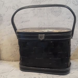 Vintage picnic basket purse